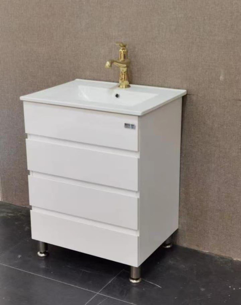 Cabinet basin