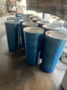 fine fixtures Vannes round pedestal bathroom sinks