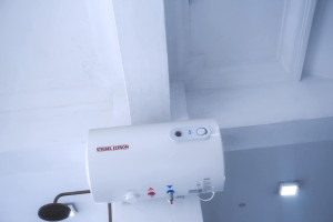 Stibel Eltron EHS series horizontal electric water heater