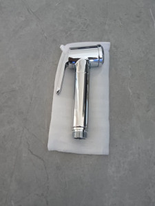 chrome-plated handheld bidet sprayer